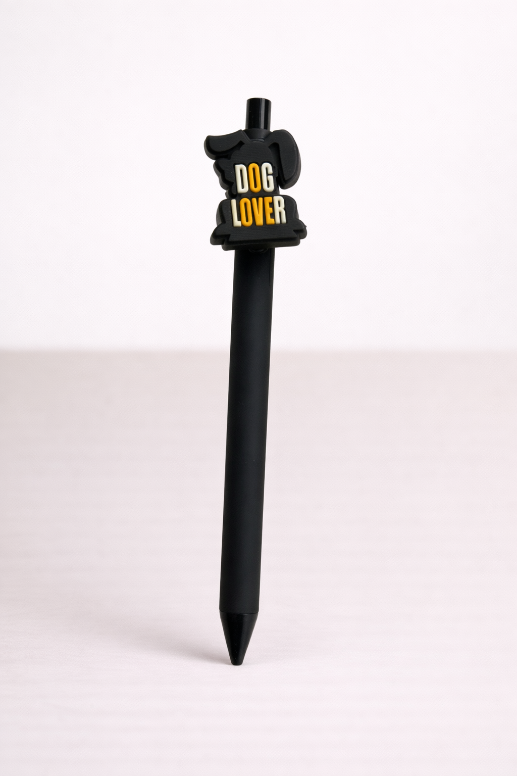 Tušinukas su užrašu "Dog lover"